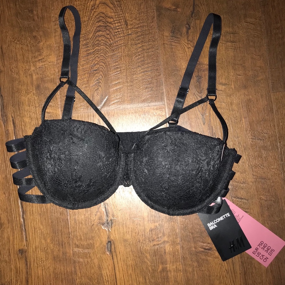 H&M Balconette Bra in Black Brand New with tags
